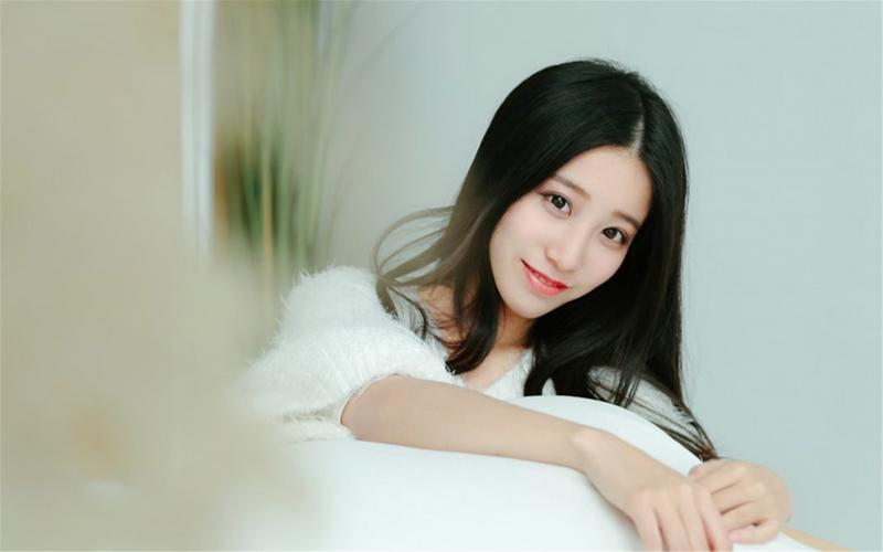 王毅会见哈萨克斯坦副总理兼外长努尔特列乌